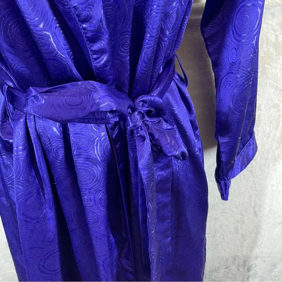 Vintage purple robe “Coraline” portal circles women’s small Cosplay - Picture 5 of 10